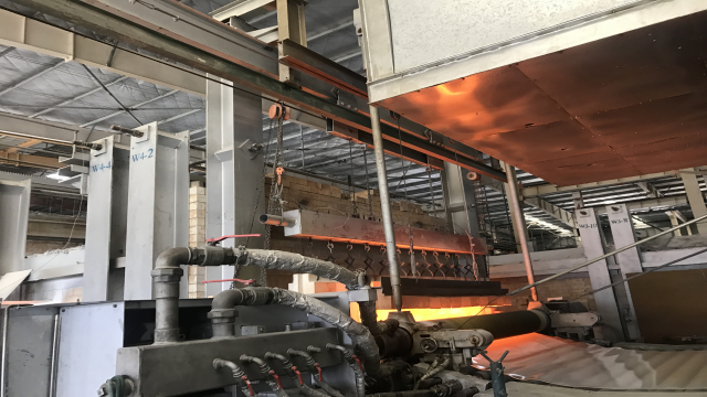 午夜国产精品视频