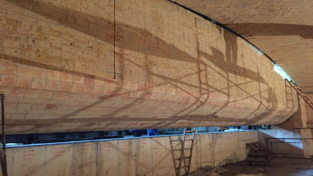 午夜免费三级片