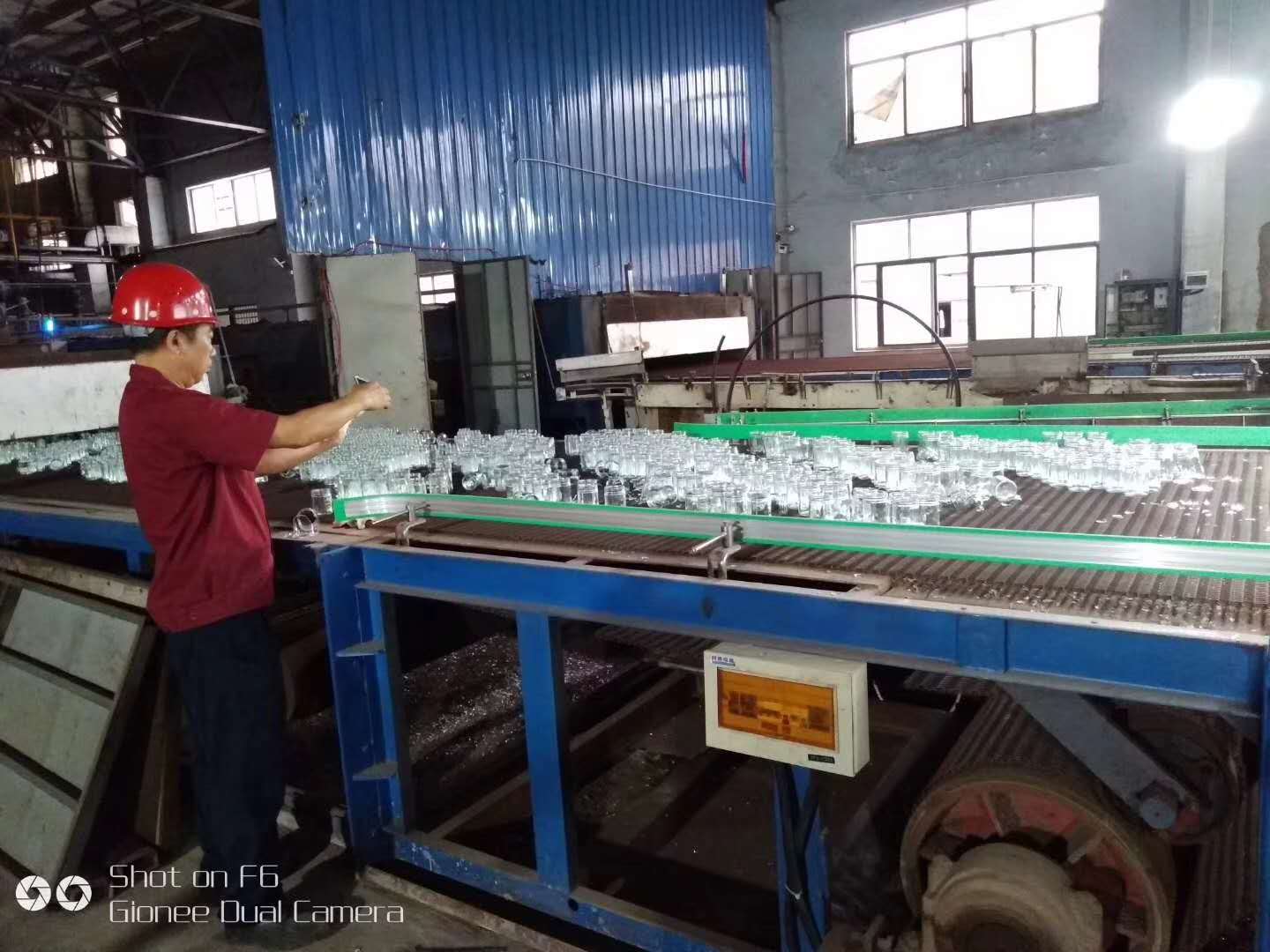 午夜国产精品视频