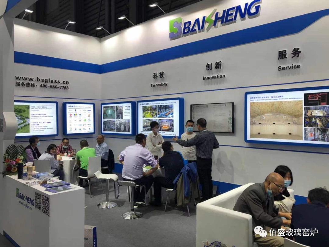 午夜成人免费观看玻璃