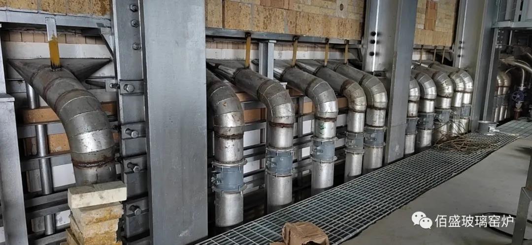 午夜成人免费观看玻璃