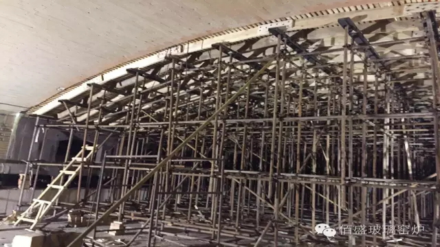 午夜国产精品视频