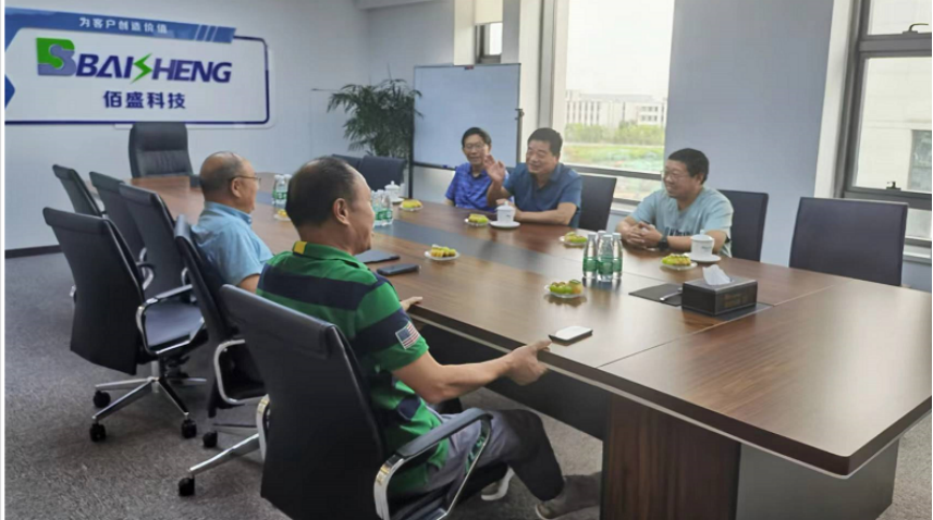 午夜成人免费观看