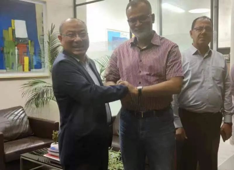 午夜成人免费观看