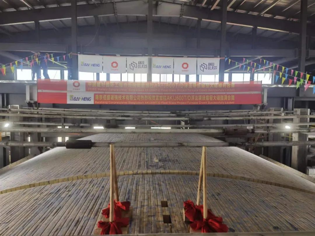 南京午夜成人免费观看