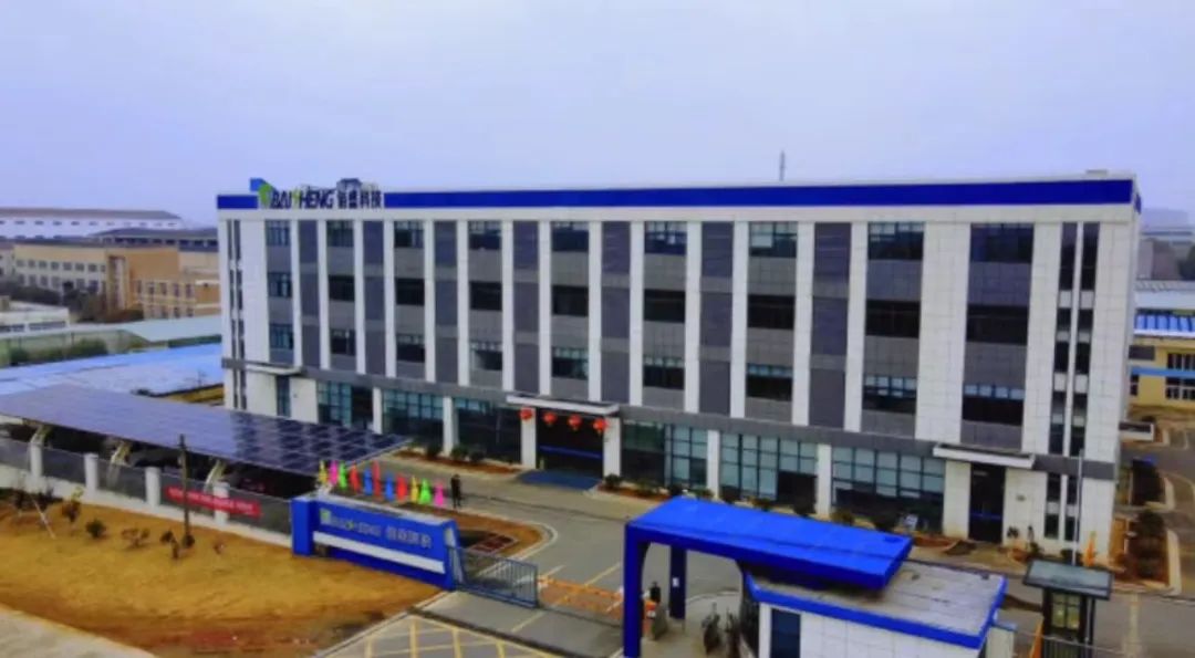 午夜成人免费观看